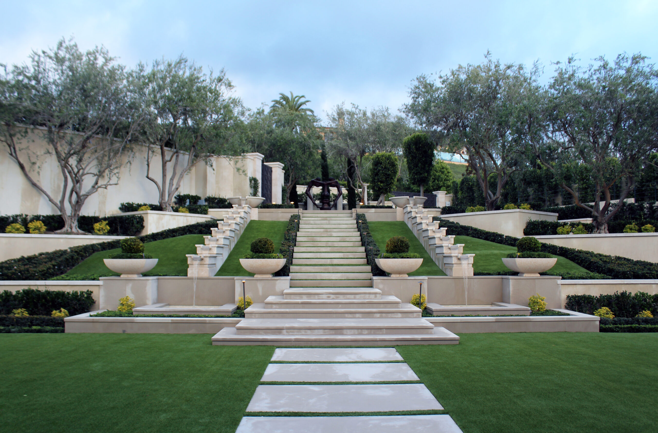 Neoclassical (5)